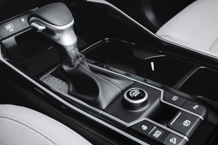 Hộp số và chế độ lái trên Kia Sorento 2021