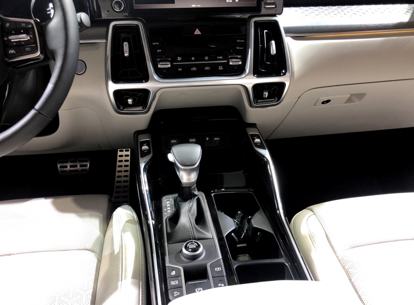 Hộp số Kia Sorento 2021