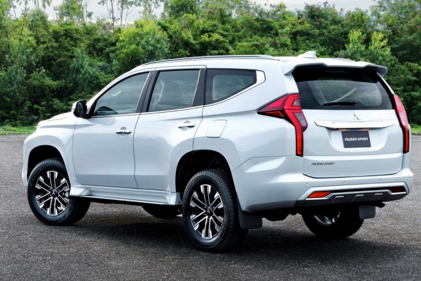 Pajero Sport 2020