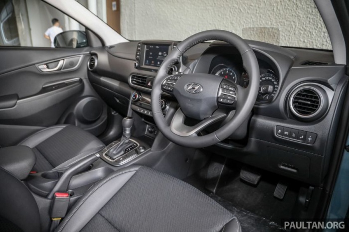 Khoang lái Hyundai Kona 2020