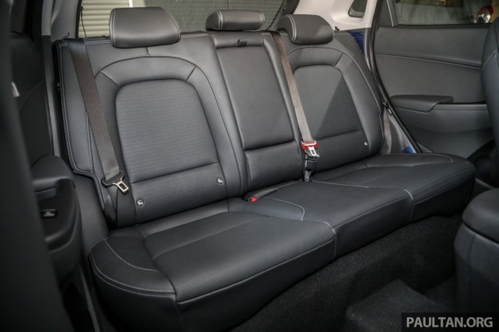 Khoang hành khách Hyundai Kona 2020