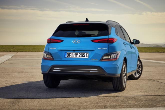 Hyundai Kona Electric đuôi xe