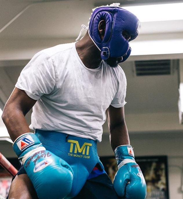 Floyd Mayweather vẫn rất sắc bén trong buổi sparring mới đây