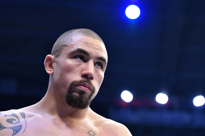 Robert Whittaker cũng sẽ trở lại tại UFC 254