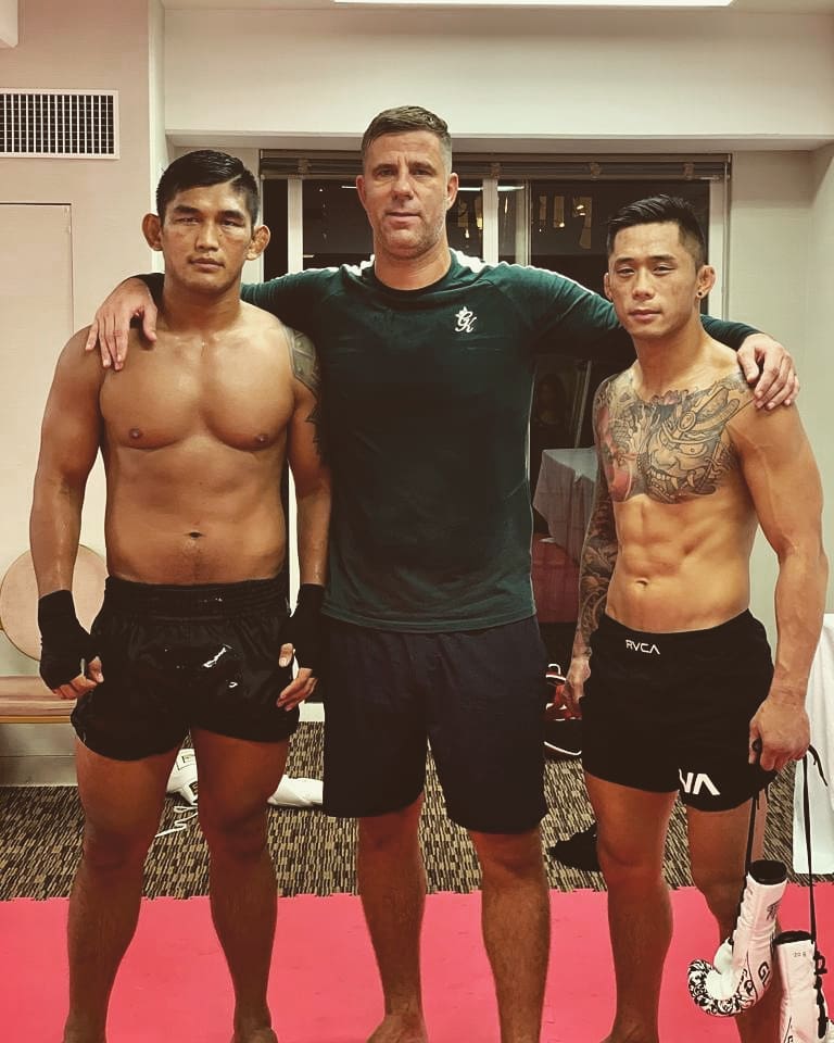 Aung La N Sang và Martin Nguyễn đang cùng tập với HLV Henri Hooft