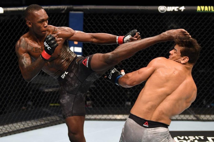 Cú head kick của Israel Adesanya đã tiễn Paulo Costa nằm sàn