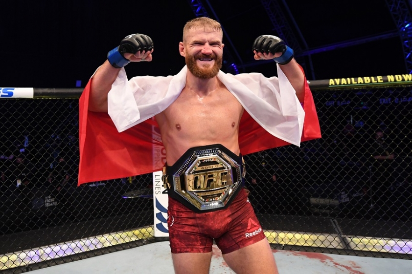 Jan Blachowicz trở thành tân vượng hạng Light Heavyweight UFC