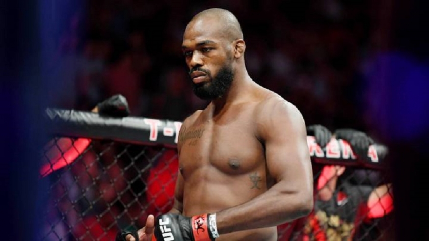 Jon Jones thừa nhận anh từng trốn kiểm tra chất cấm bằng cách chui xuống gầm lồng đấu tập
