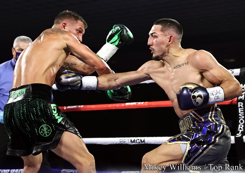 Trận đấu giữa Vasyl Lomachenko và Teofimo Lopez đã diễn ra rất gay cấn
