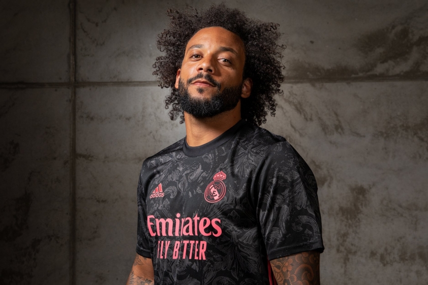 Áo đấu thứ 3 của Real Madrid