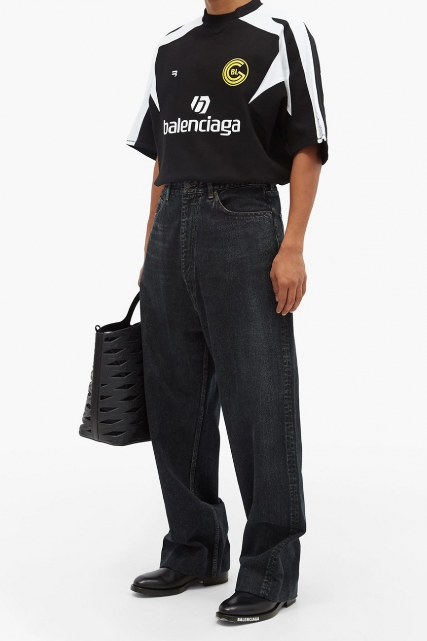 Áo đá bóng Balenciaga