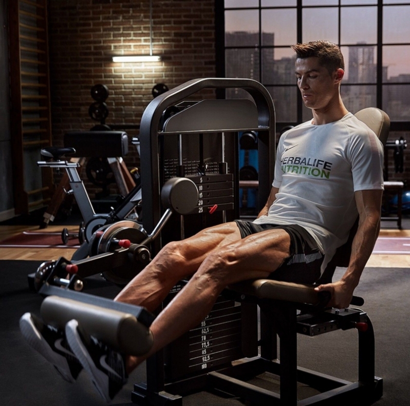 Bài tập gym như Ronaldo