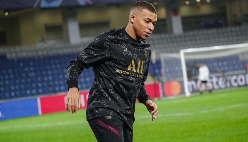 PSG ra mắt đầy đủ BST áo kết hợp cùng nhãn hiệu Jordan
