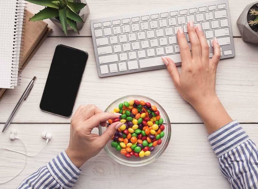 9 mẹo giảm cân dễ làm cho người lười