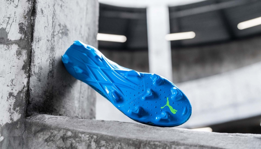Puma và Antoine Griezmann ra mắt giày đinh Ultra mới