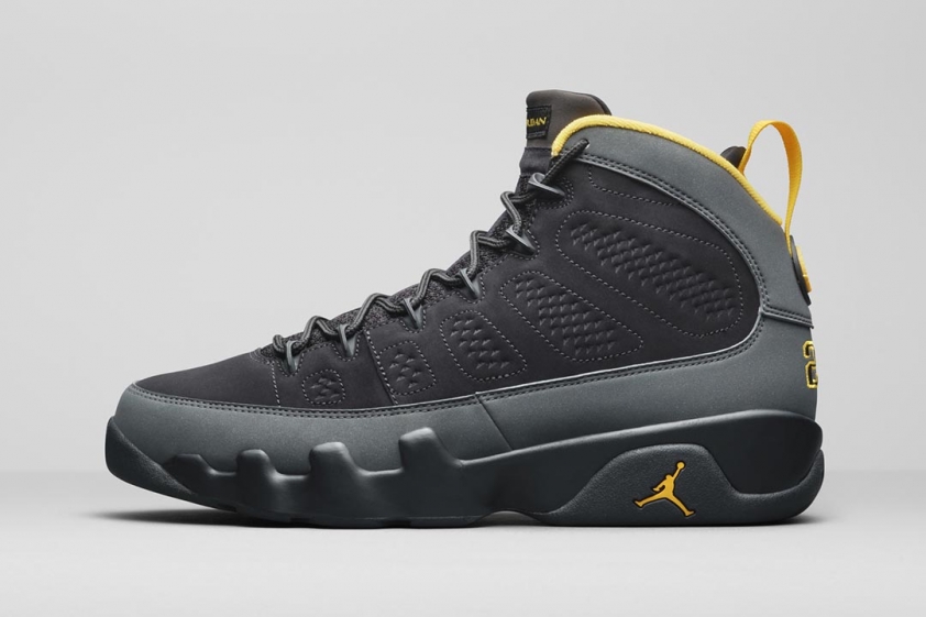 Air Jordan 9 Retro “University Gold”