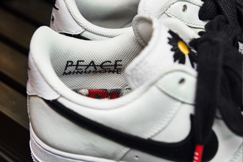 Giày hoa cúc G-Dragon PEACEMINUSONE x AF1