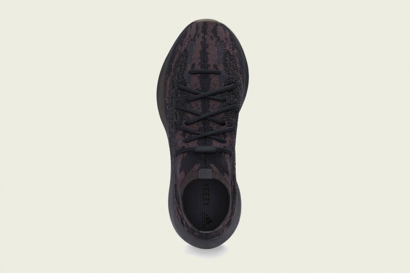Ảnh chính thức của YEEZY BOOST 380 Onyx và Onyx Reflective