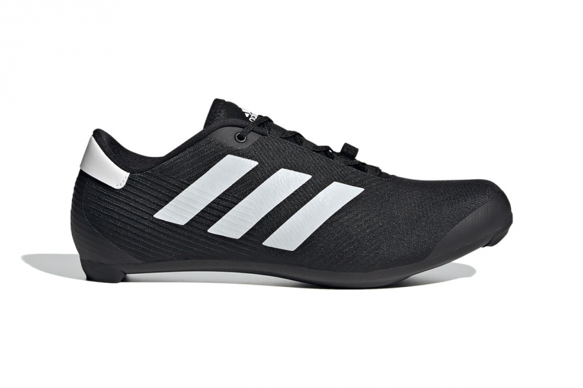 Adidas lần đầu tiên ra mắt giày đạp xe sau 15 năm