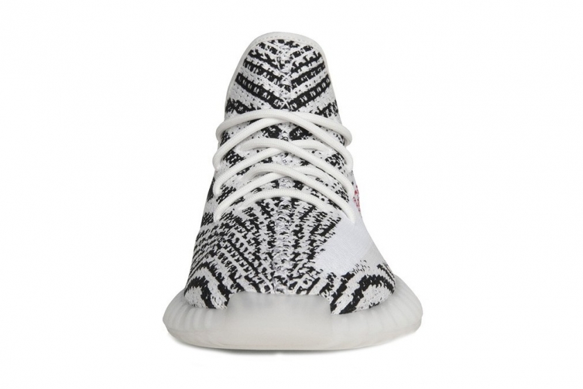 Adidas YEEZY BOOST 350 V2 'Zebra' tái xuất