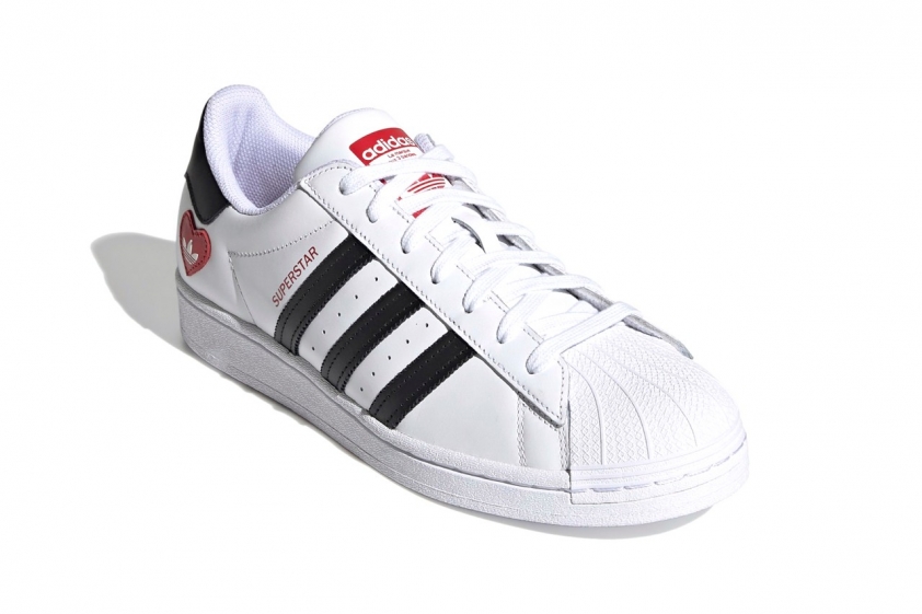 Adidas ra mắt bốn mẫu sneaker cho Valentine Ảnh 7