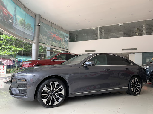 VinFast Lux A2.0 màu xám
