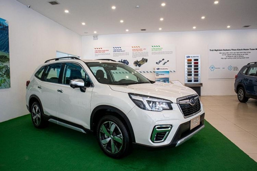 Subaru Forester giảm giá kỷ lục