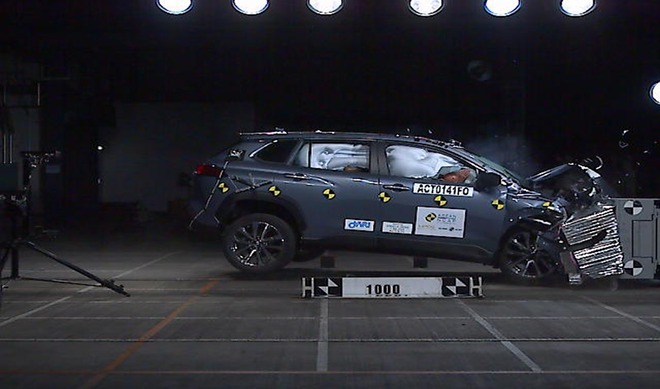 Toyota Corolla Cross đạt 5 sao an toàn tiêu chuẩn ASEAN NCAP