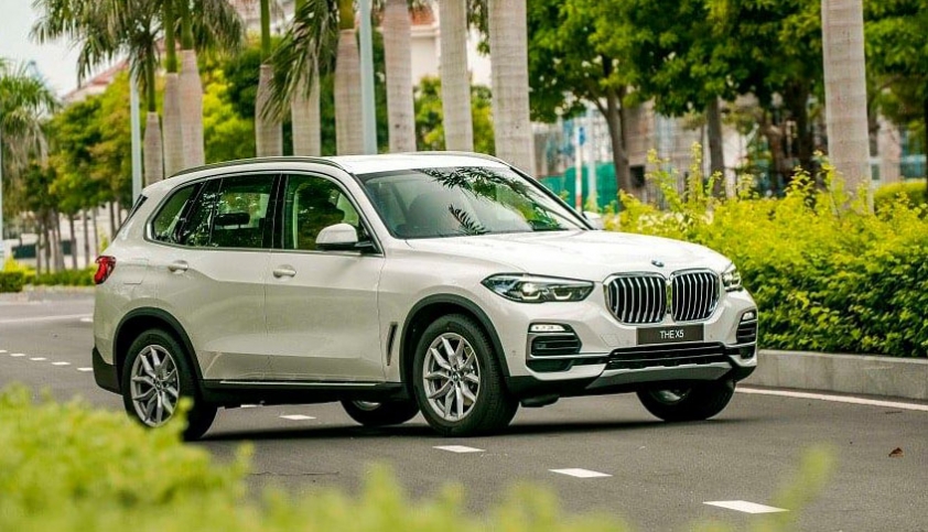 Xe BMW giảm giá gần 800 triệu đồng để xả hàng tồn kho Ảnh 2