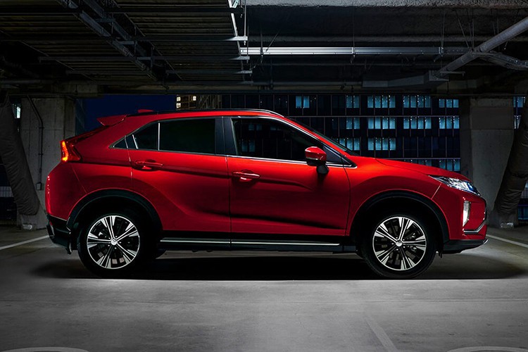Mitsubishi Eclipse Cross 2021 mới ra mắt, đấu Honda CR-V Ảnh 1