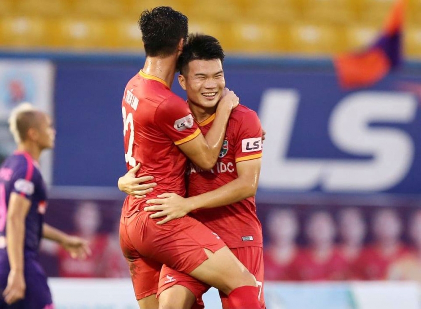 Bảng xếp hạng V-League 2020 vòng 3 GĐ2: Ảnh 1
