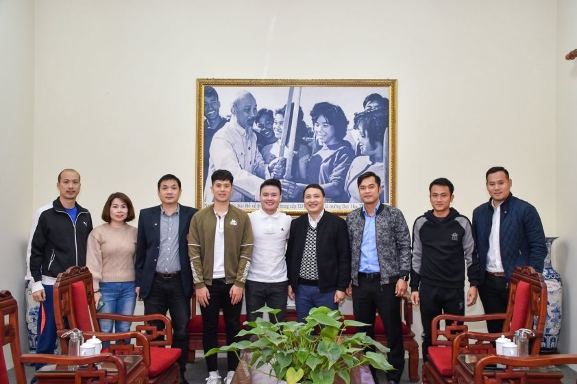 Quang Hải, Đình Trọng trở thành tân sinh viên đại học Ảnh 1