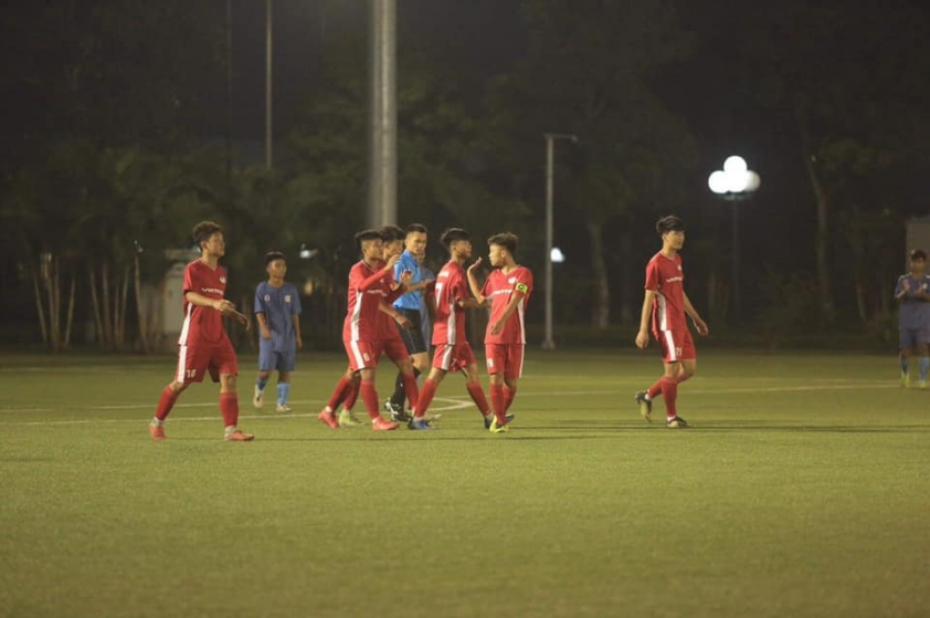 Trực tiếp U15 Viettel vs U15 TP. Hồ Chí Minh: Thể hiện sức mạnh Ảnh 1