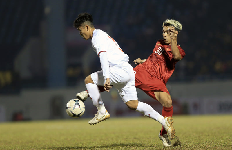 Cao Văn Triền ký hợp đồng trọn đời với Sài Gòn FC trước ngày sang Nhật Ảnh 1