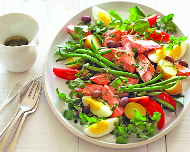 Mẹo tăng cường dinh dưỡng cho món salad