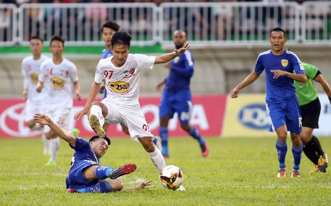 HAGL tạo điều kiện cho Quảng Nam FC tập luyện chờ ngày V.League trở lại