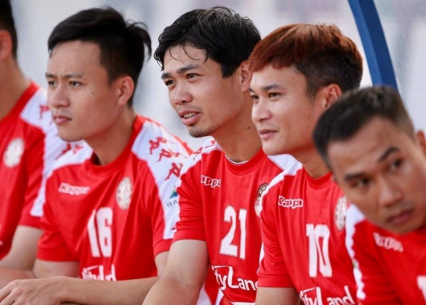 Huy Toàn và Công Phượng đang dính chấn thương