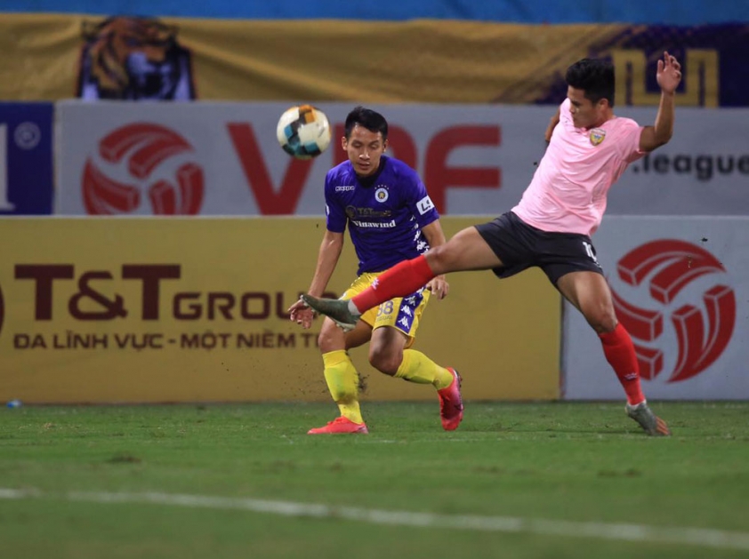 Hà Nội FC rất nhọc nhằn mới giành chiến thắng trước Hồng Lĩnh Hà Tĩnh.jpg
