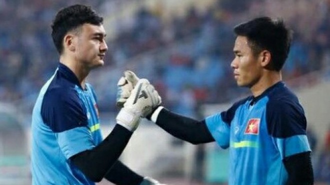 AFF Cup 2016 là lần đầu tiên Nguyên Mạnh và Văn Lâm đồng hành cùng nhau ở ĐTQG