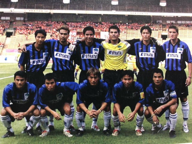 Để chiều lòng Zico Thái, bầu Đức đã lấy nguyên một dream team về sân Pleiku.