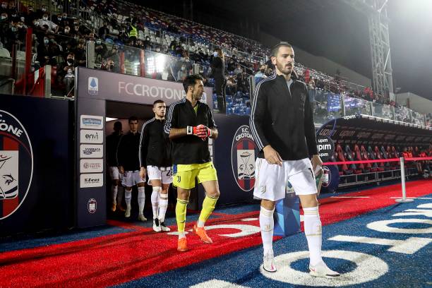 Trực tiếp Crotone 1-1 Juventus: Ngày vắng Ronaldo Ảnh 1