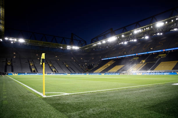 Trực tiếp Dortmund vs Bayern Munich: Siêu tấn công Ảnh 1