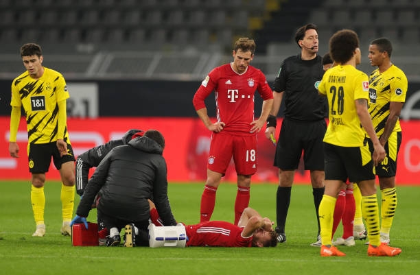 Trực tiếp Dortmund 0-0 Bayern Munich: Ăn miếng trả miếng Ảnh 1