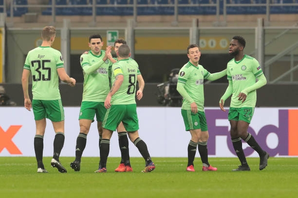 AC Milan giành 3 điểm trong cơn mưa bàn thắng Ảnh 1