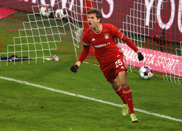 Bayern Munich bất phân thắng bại trên sân nhà Ảnh 1