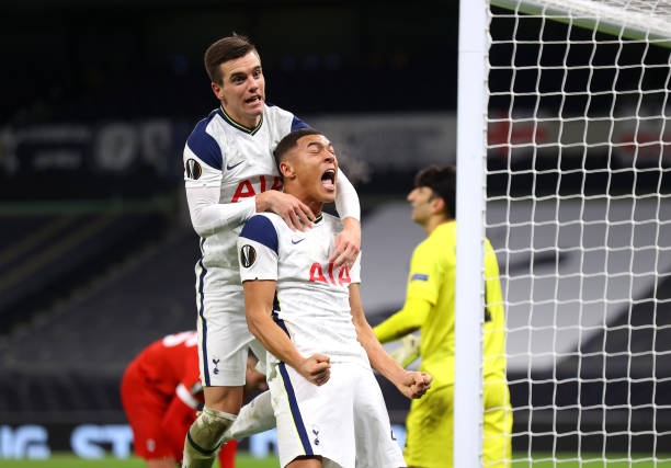 Bale, Kane ghi dấu ấn, Tottenham giành trọn 3 điểm Ảnh 1