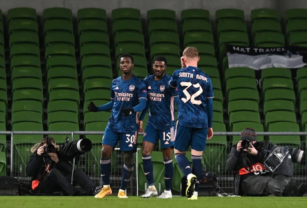 Trực tiếp Dundalk 1-2 Arsenal: Pháo thủ ép sân Ảnh 1
