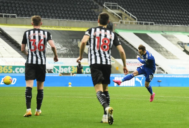 Trực tiếp Newcastle 0-1 Leicester City: Maddison mở điểm Ảnh 1