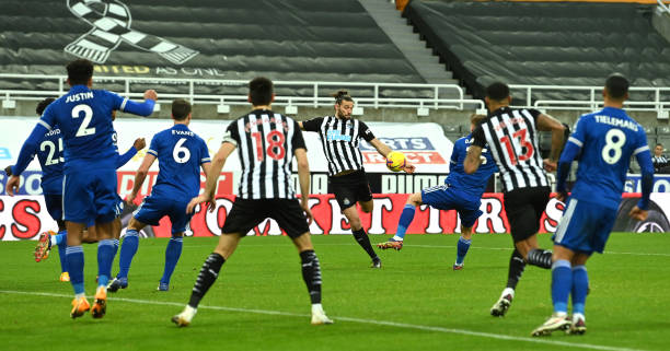 Trực tiếp Newcastle 1-2 Leicester City: Chích chòe rút ngắn cách biệt Ảnh 1