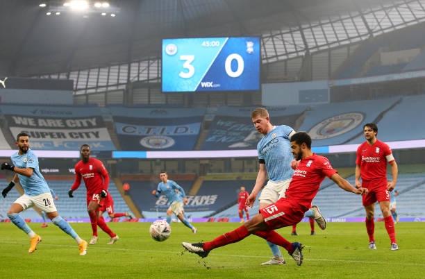 Man City thẳng tiến vào vòng trong với chiến thắng dễ dàng Ảnh 1